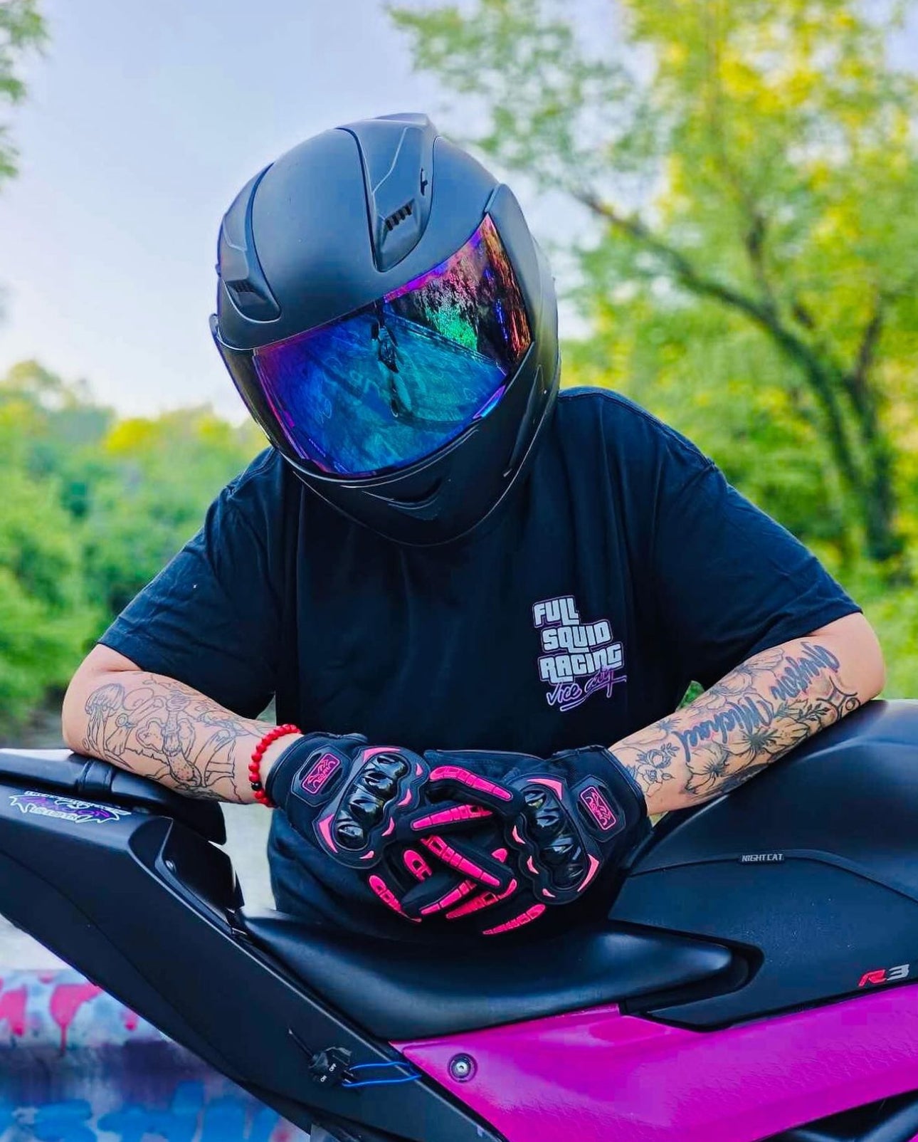 ViceCity Tee - Pink
